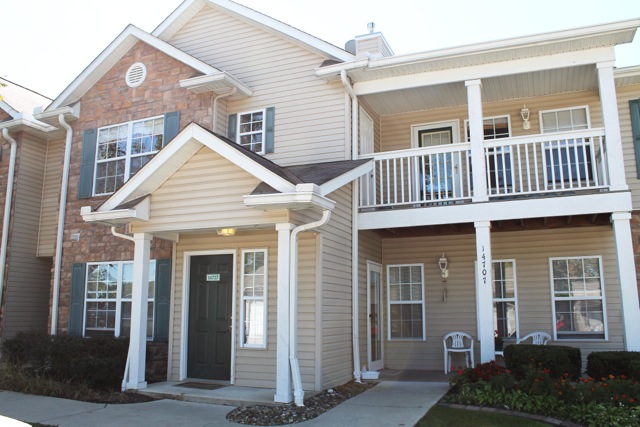 Lenox Creek Condos for Sale in Strongsville Ohio